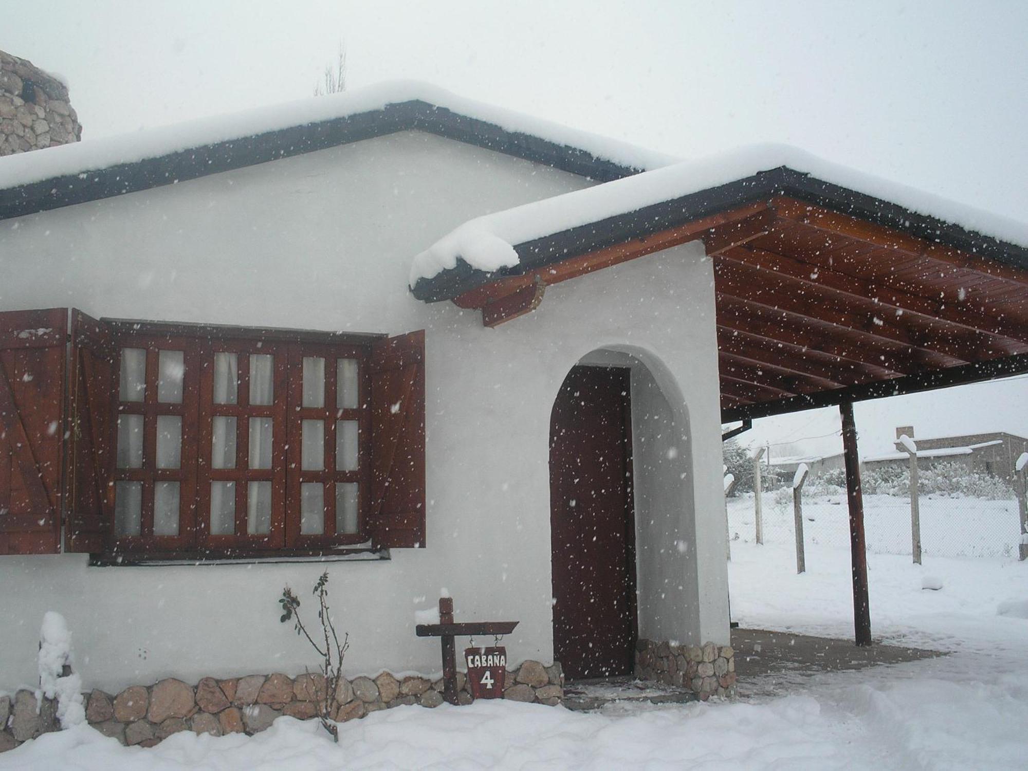 Cabañas Ernes Huasi Tafí del Valle Exterior foto