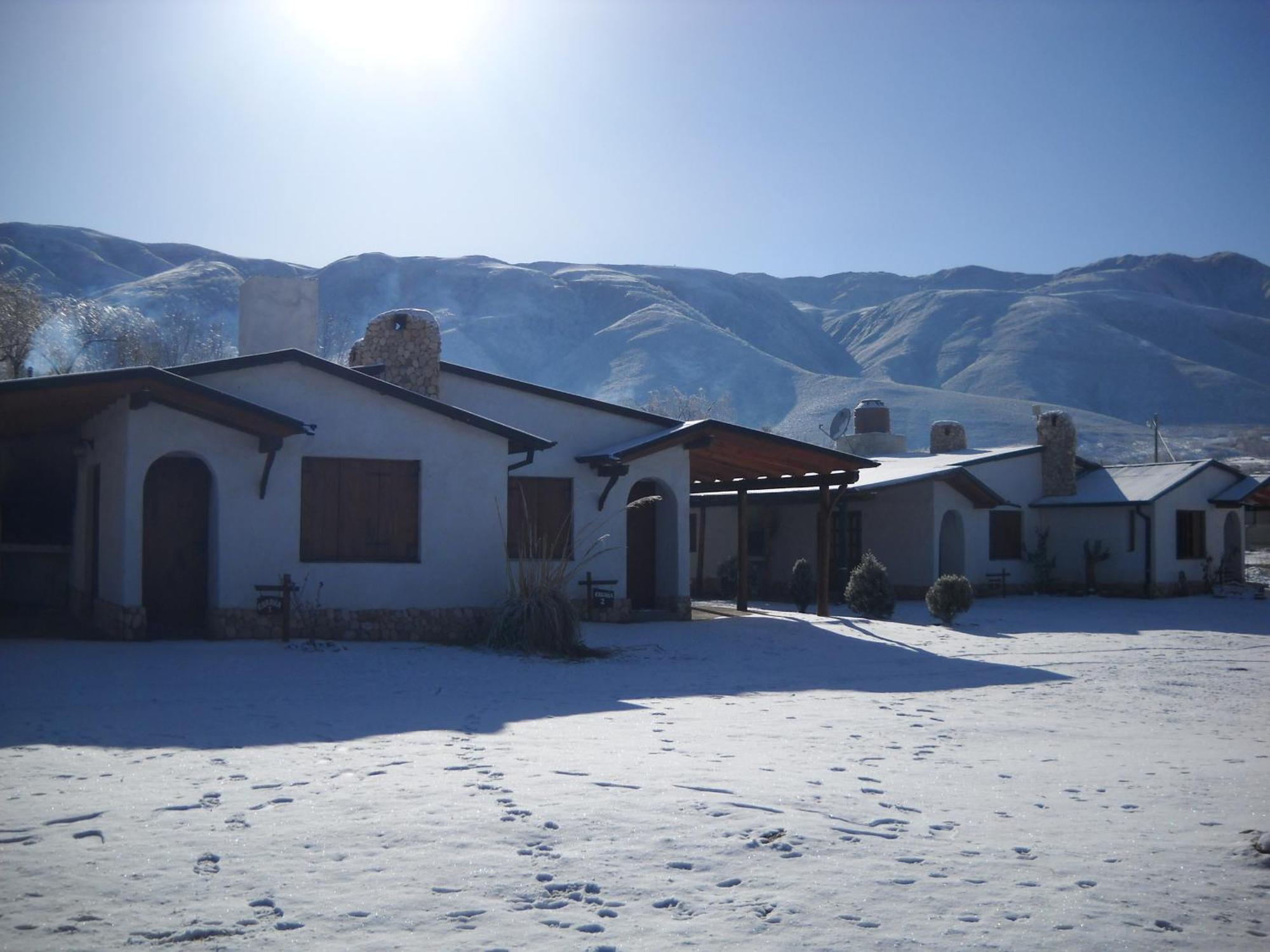 Cabañas Ernes Huasi Tafí del Valle Exterior foto